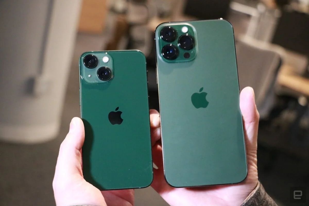 Mua iPhone 13 giá rẻ tại cửa hàng Unlix