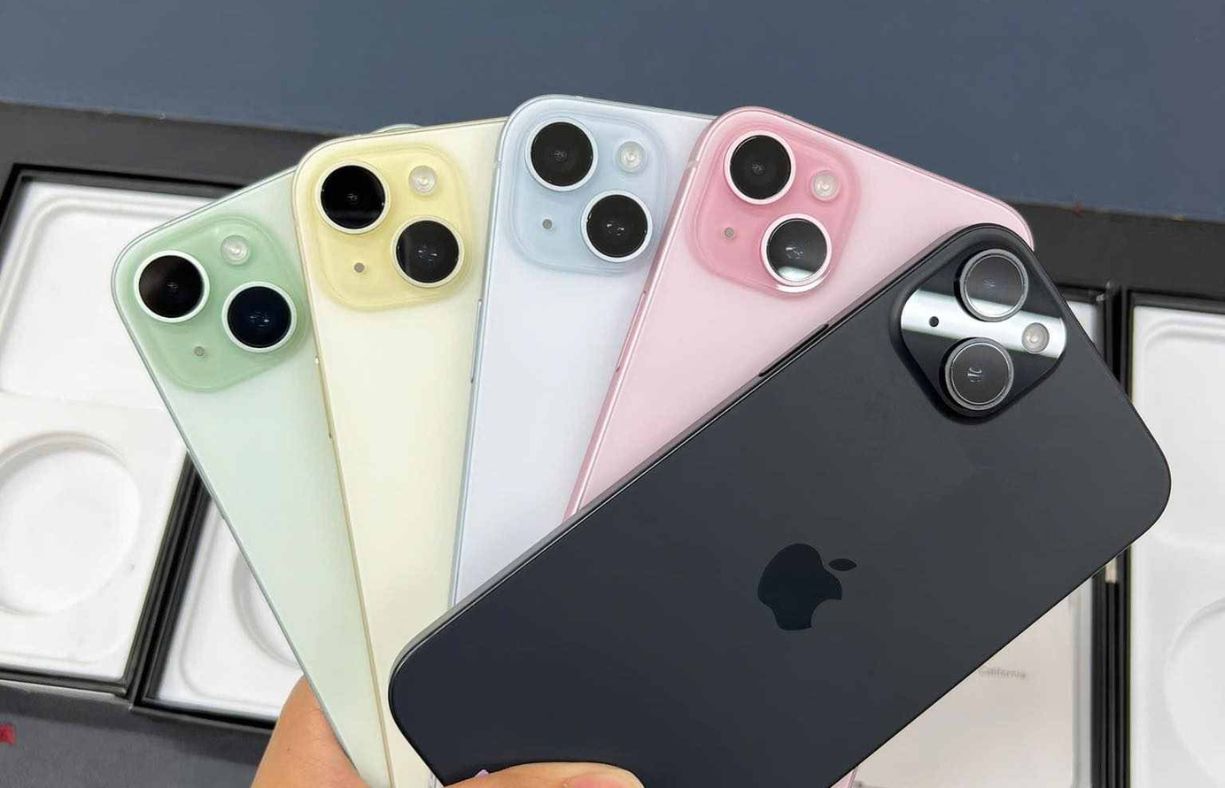 iPhone 15