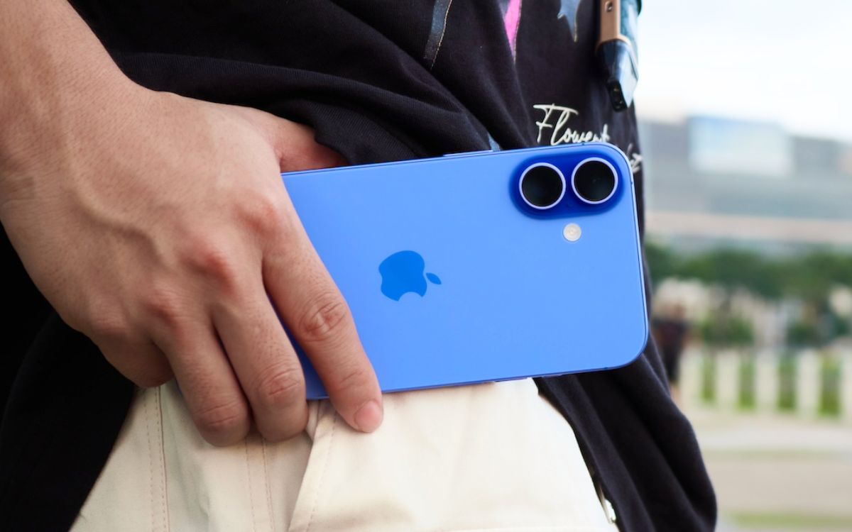 iPhone 16 Plus