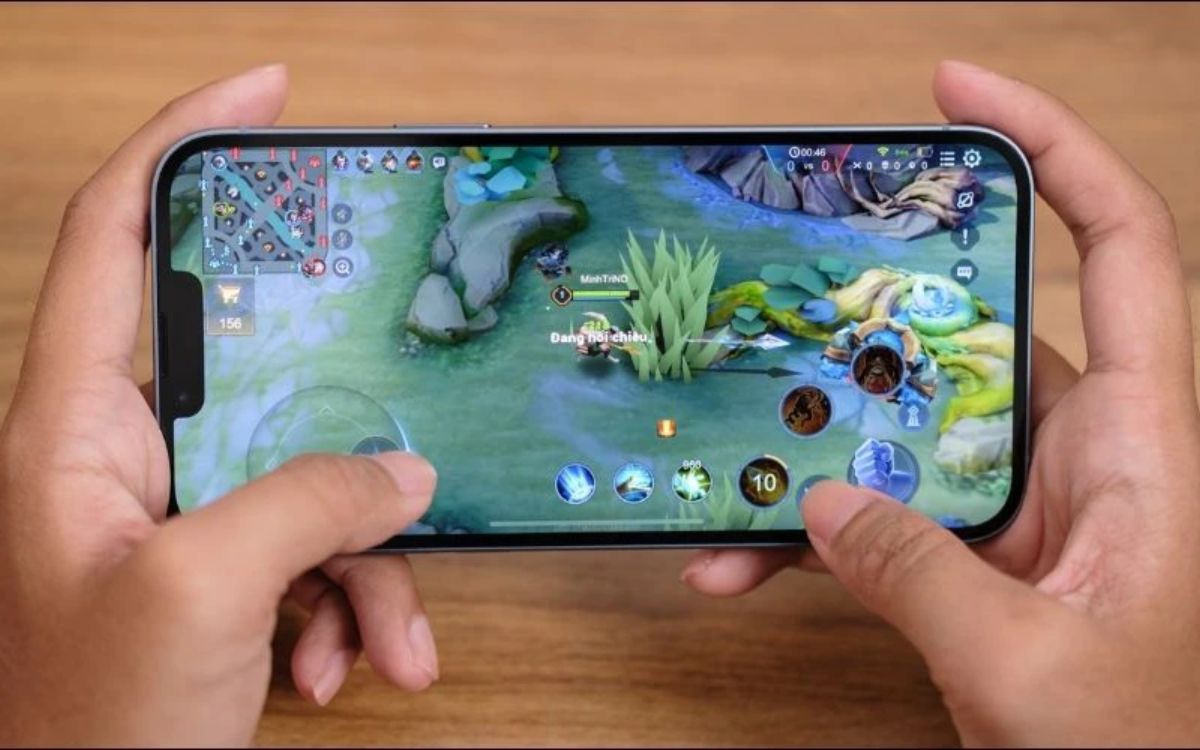iPhone 14 Plus nghe nhạc trực tuyến lên đến 100 giờ