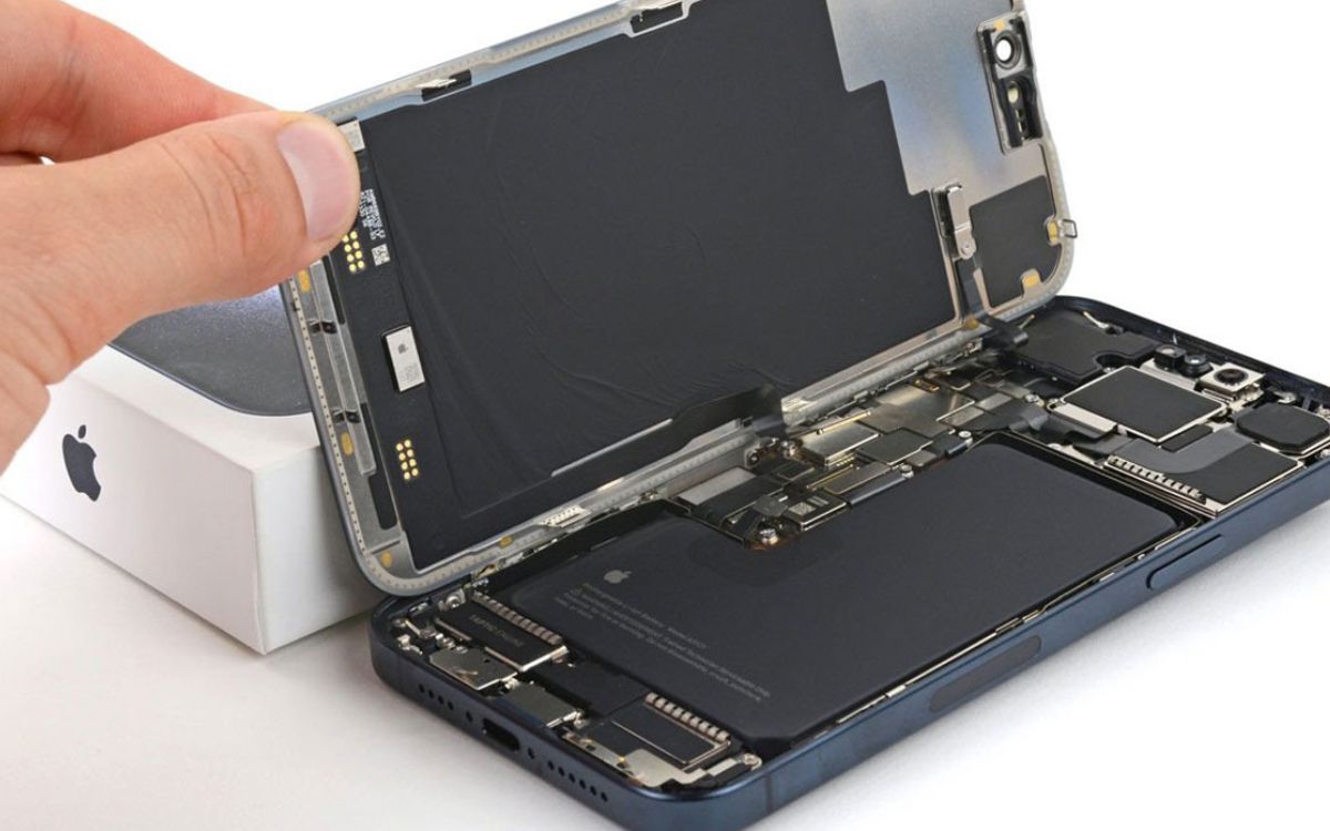 Thay Pin iPhone