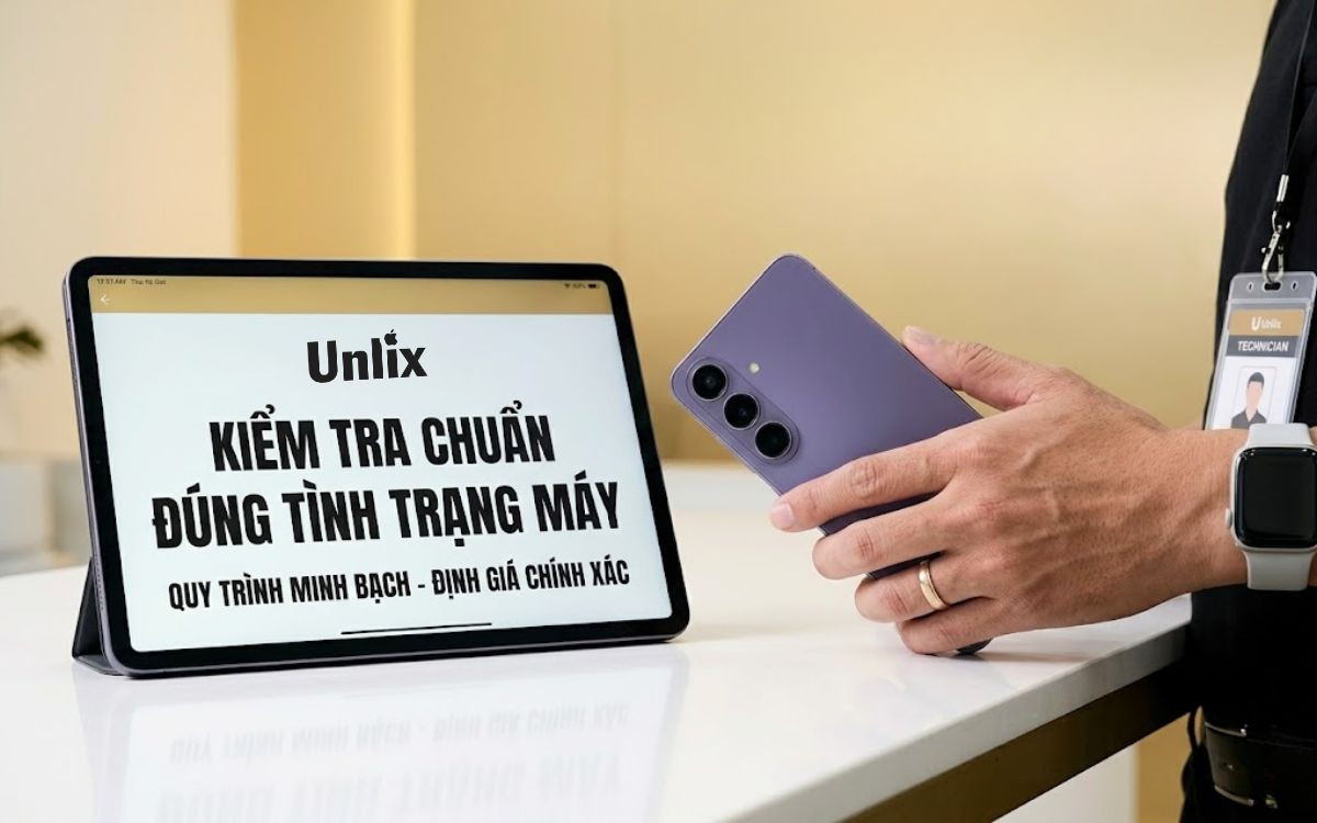 Kiểm tra Samsung Galaxy S26 Plus minh bạch công khai trước mặt khách, báo giá đúng tình trạng máy