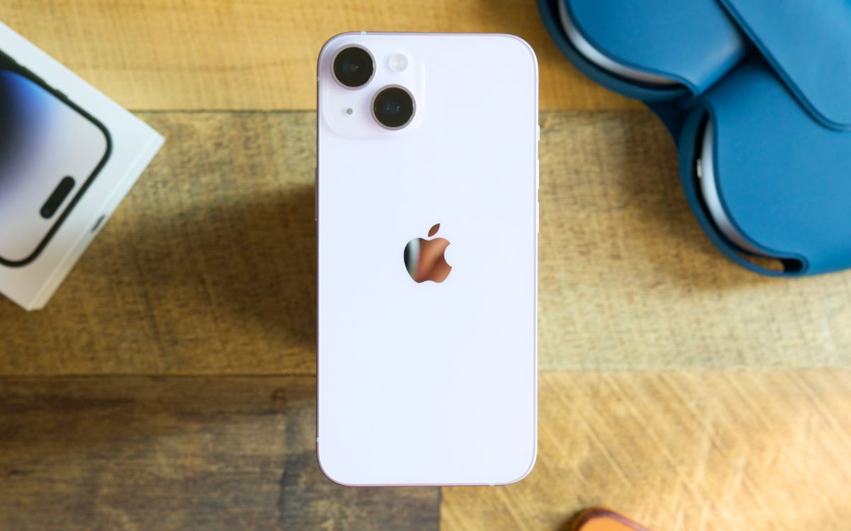 iPhone 14