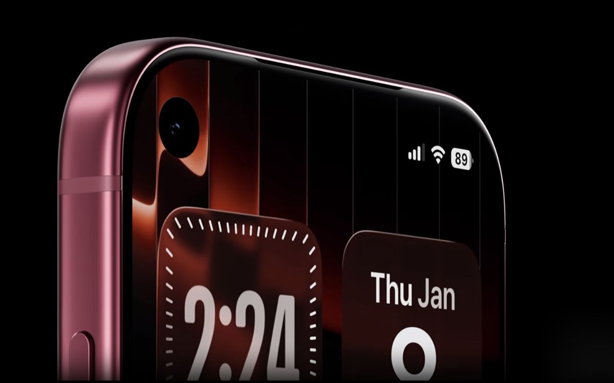 iPhone 18 Pro đỏ anh đào đậm