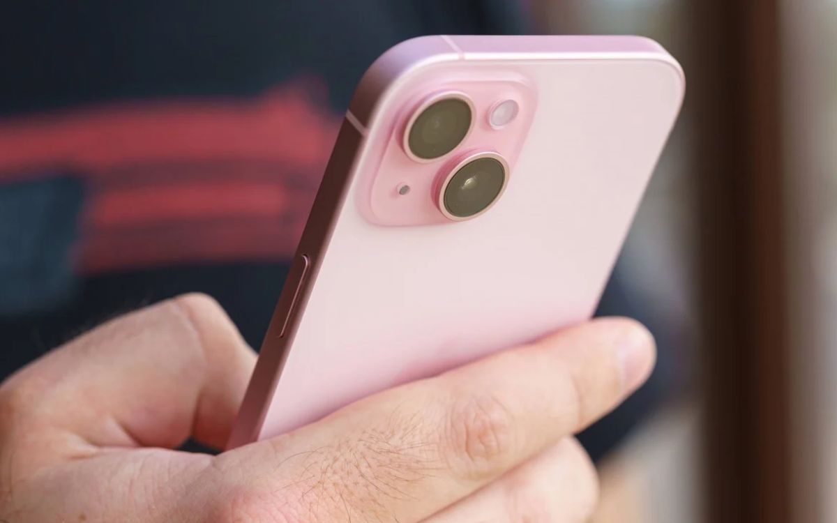 iPhone 15 Plus