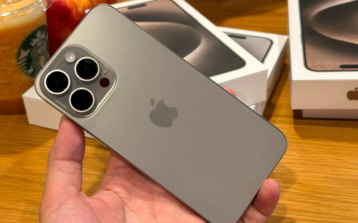 iPhone 15 Pro Max